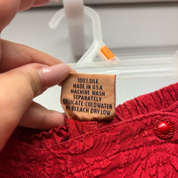 URU Red Textured Silk Opera Pants – Size 2 (Fits 8–14) - Picture 5 of 9